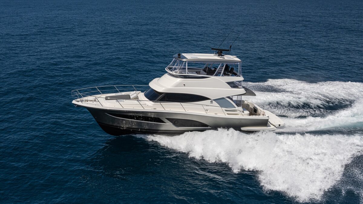 46 SPORTS MOTOR YACHT