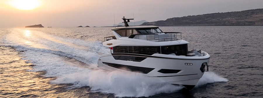 82 OCEAN ENCLOSED
