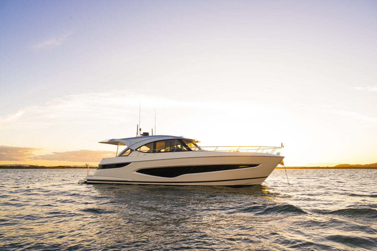 4300 SPORTS EXPRESS