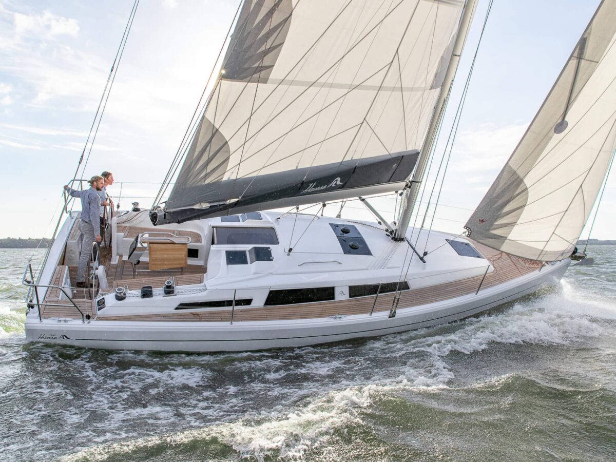 HANSE 348